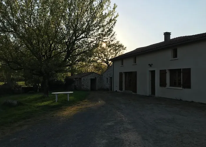 Hébergement de vacances à La Ferme Les Places